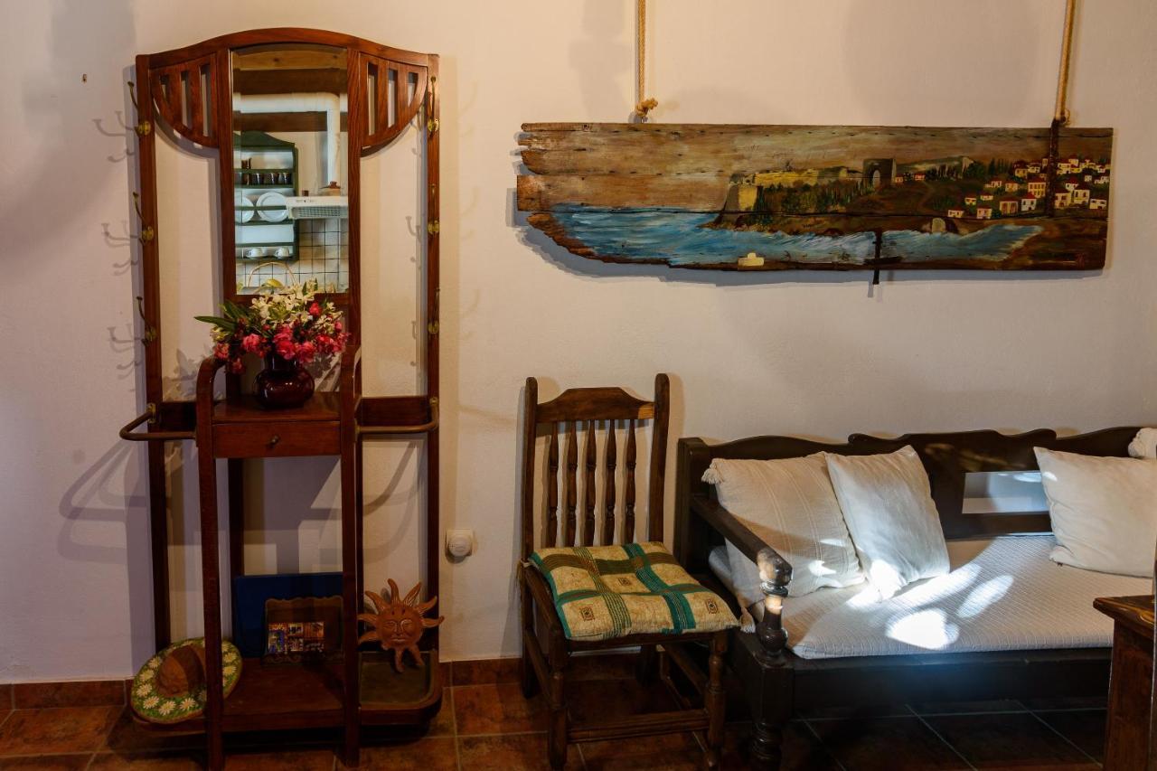 Eros Pittoresque Retreats - Perfect Location, Panoramic Seaview Koroni  Exterior photo