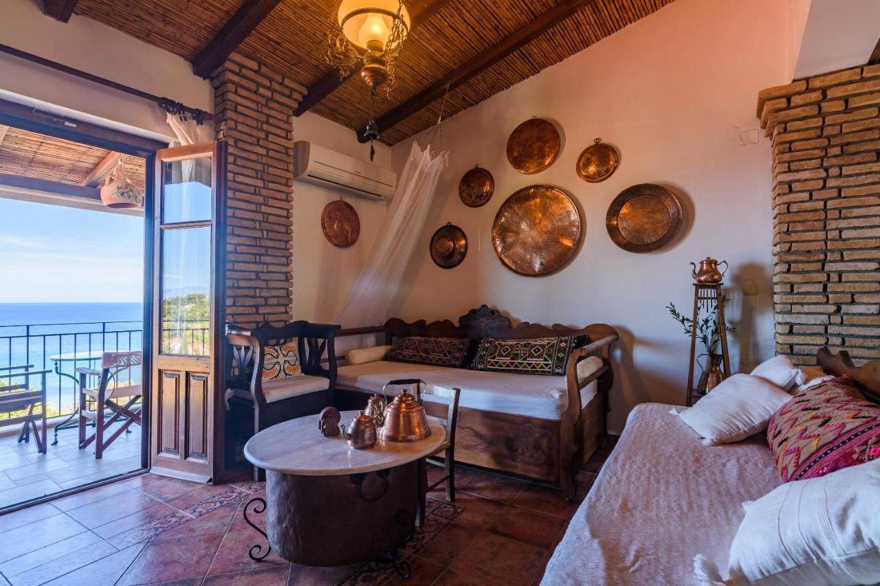 Eros Pittoresque Retreats - Perfect Location, Panoramic Seaview Koroni  Exterior photo