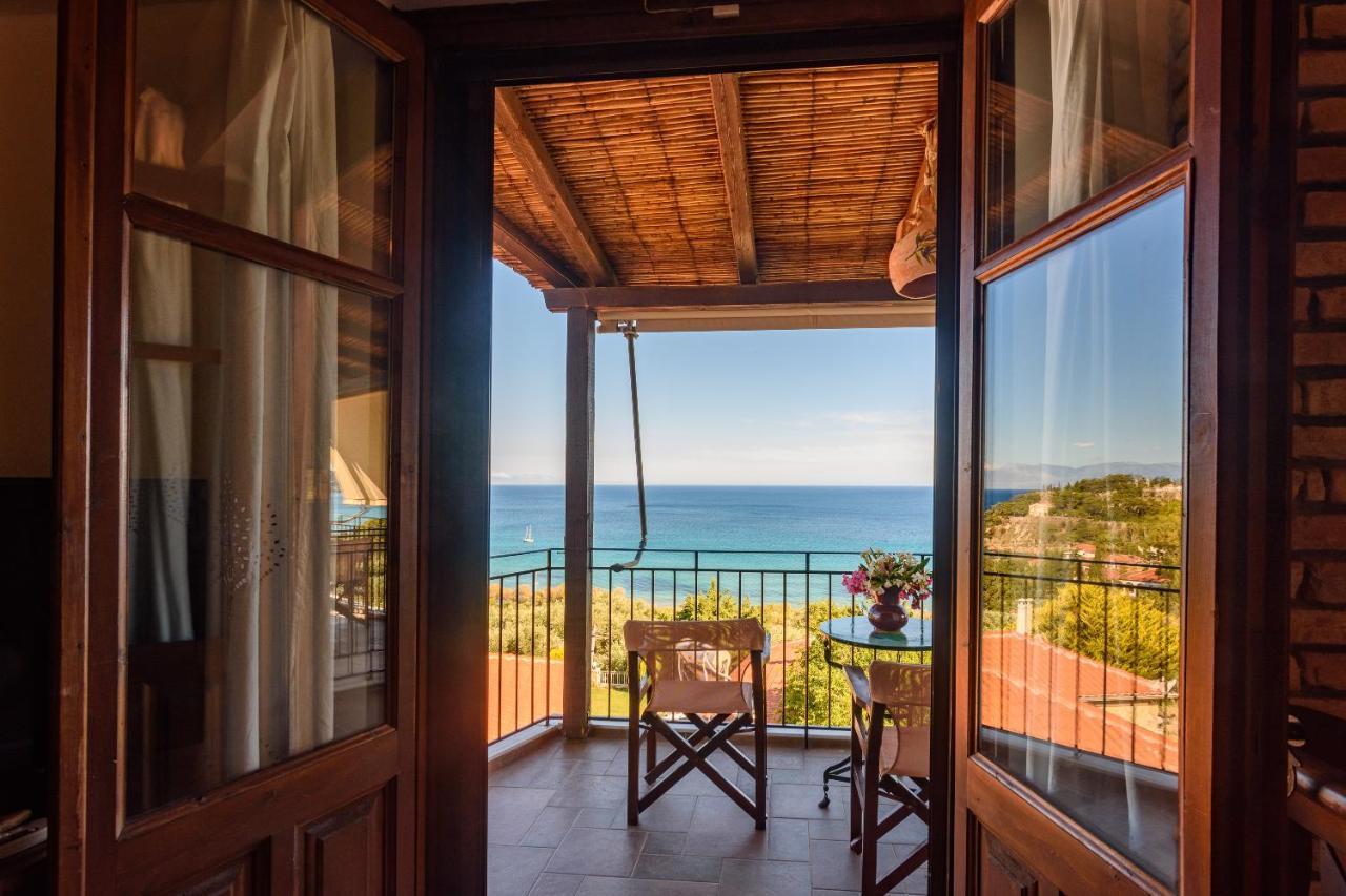 Eros Pittoresque Retreats - Perfect Location, Panoramic Seaview Koroni  Exterior photo