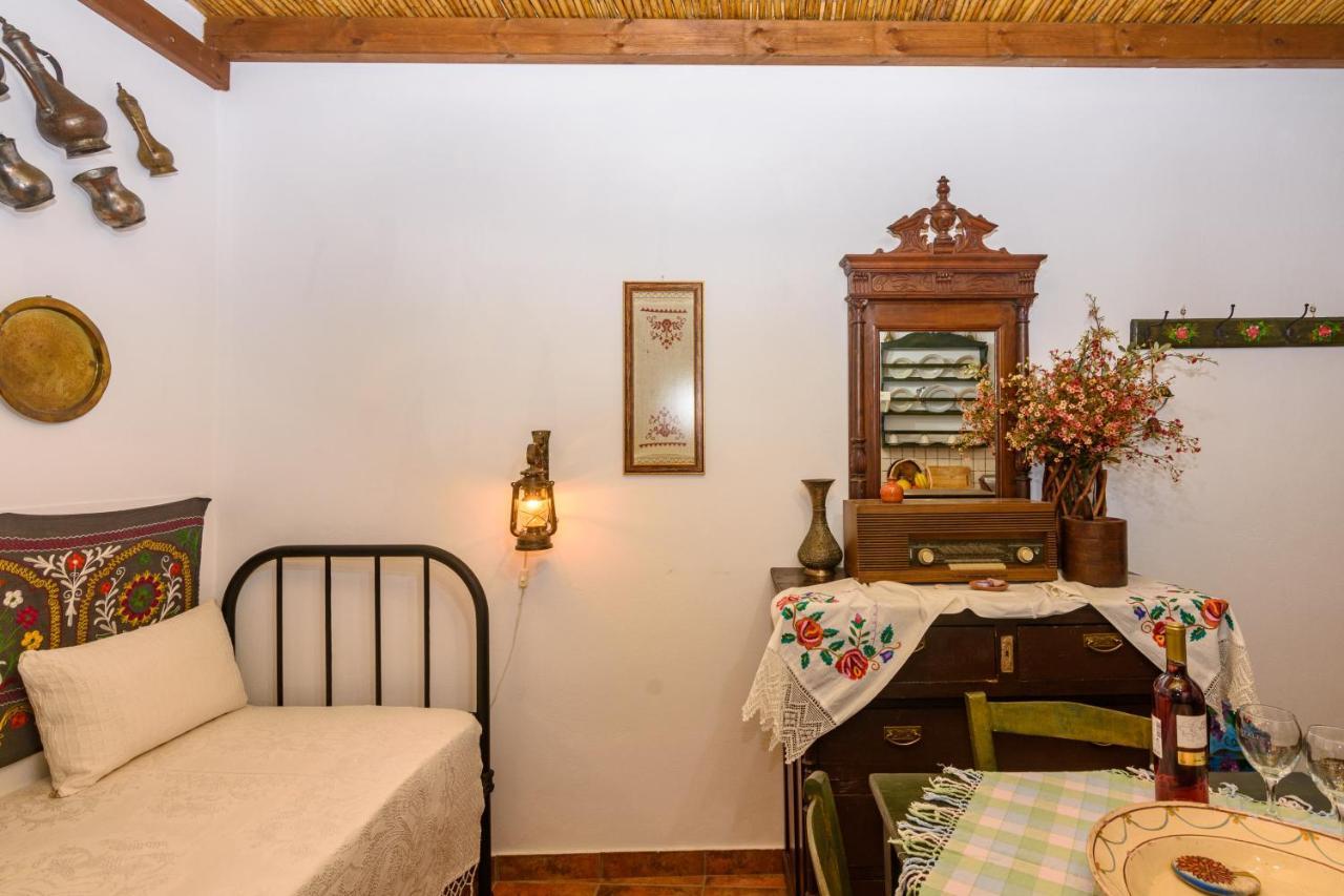 Eros Pittoresque Retreats - Perfect Location, Panoramic Seaview Koroni  Exterior photo