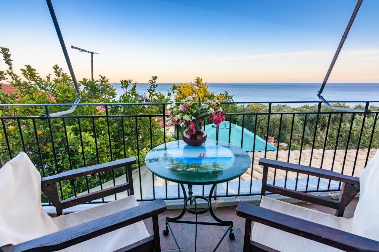 Eros Pittoresque Retreats - Perfect Location, Panoramic Seaview Koroni  Exterior photo